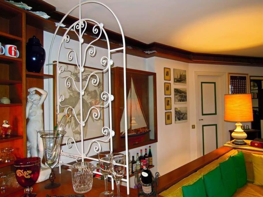 Villa Pinetina غارنانو المظهر الخارجي الصورة