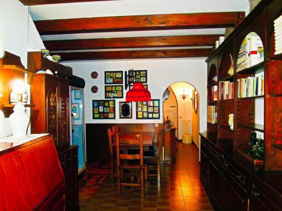 Villa Pinetina غارنانو المظهر الخارجي الصورة