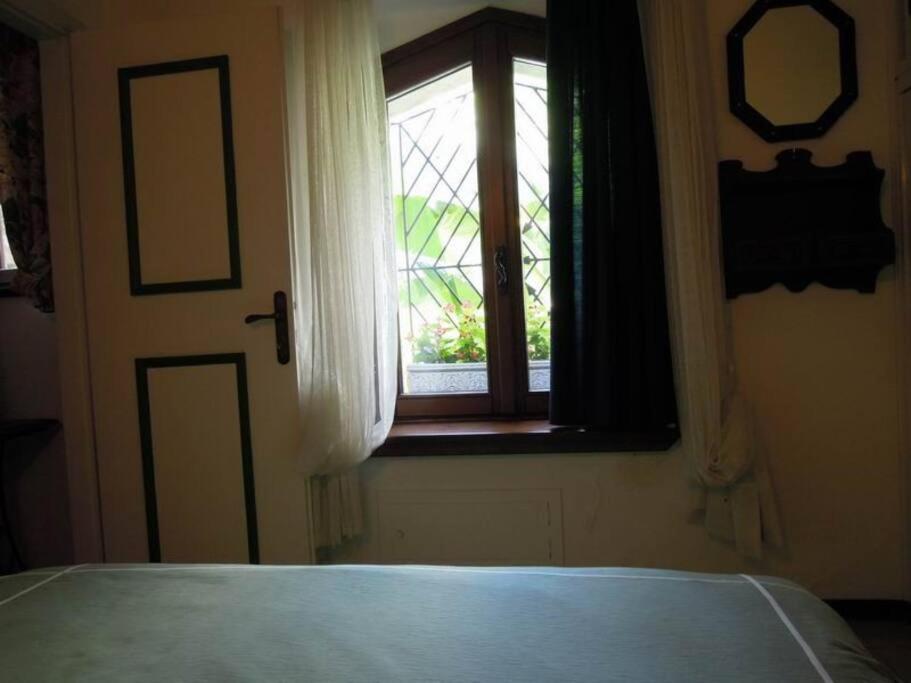 Villa Pinetina غارنانو المظهر الخارجي الصورة